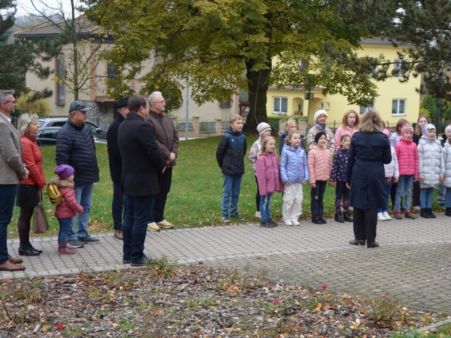 Vystoupení sborů Koťata, Rosička 5